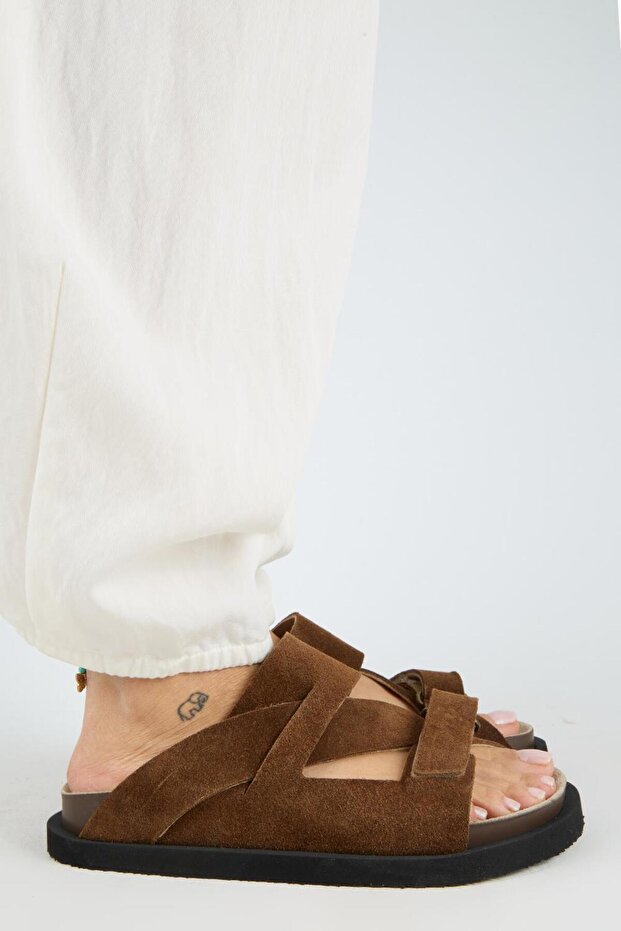 Elifi Women's Genuine Leather Velcro Slippers