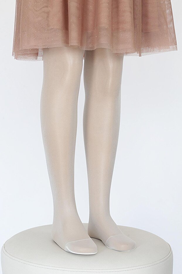 Girl's Cream Color Venus 20 Den Shiny Thin Pantyhose
