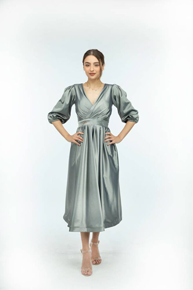 Elegant gray midi dress
