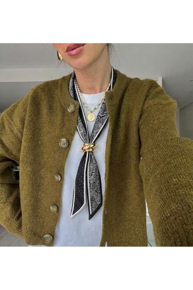 Black and White Thin Scarf with Gold Buckle