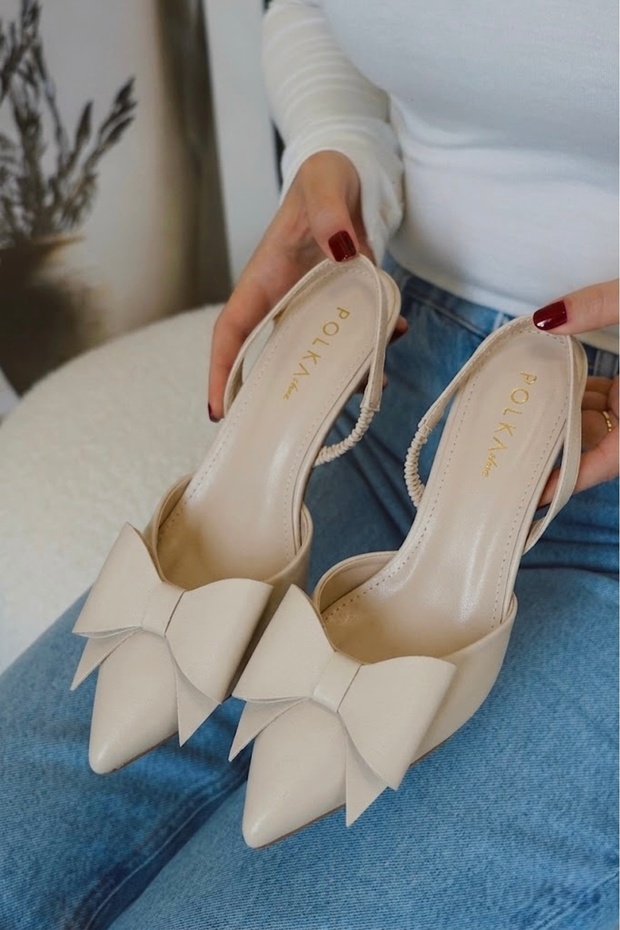 Pointed Toe Bow Tie Detailed Short Kitten Heel Women's Shoes