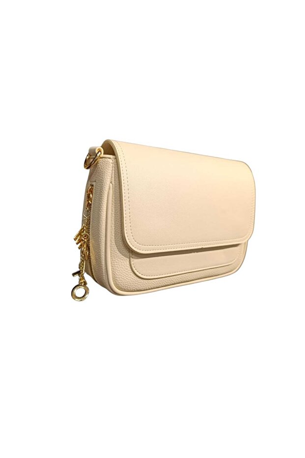 Very Stylish and Simple Crossbody Bag Cream