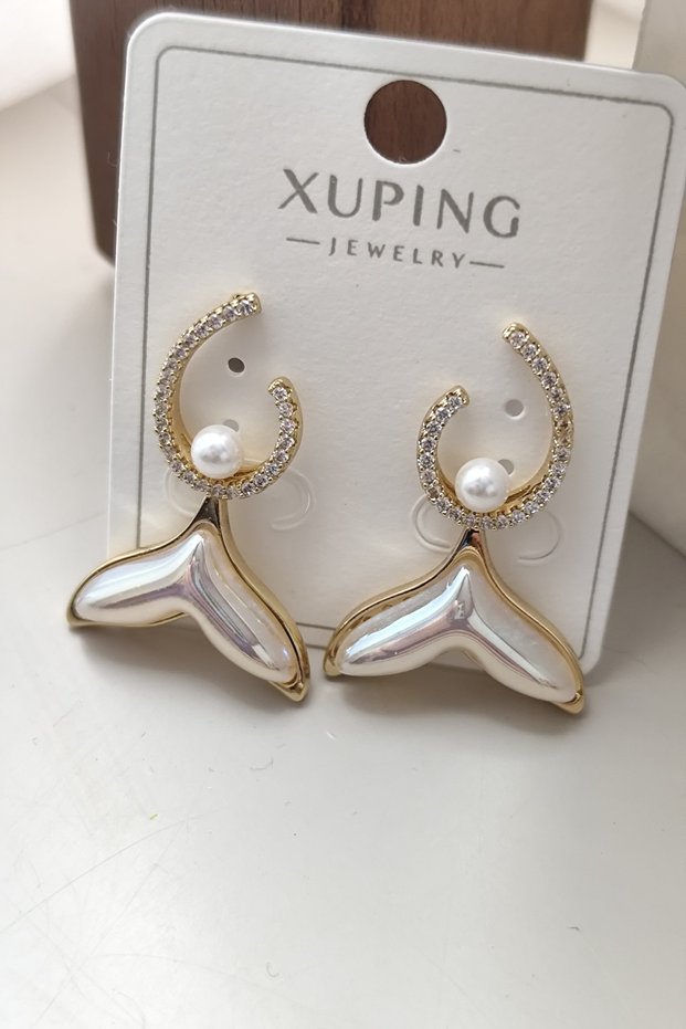 Xuping Vip Women's Special Design Tail Pearlized Zircon Stone Dangle Nail Model 2.5cm Earrings