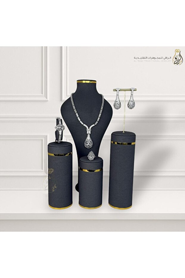 طقم قطرات مرصع بزركون فاخر - فضي