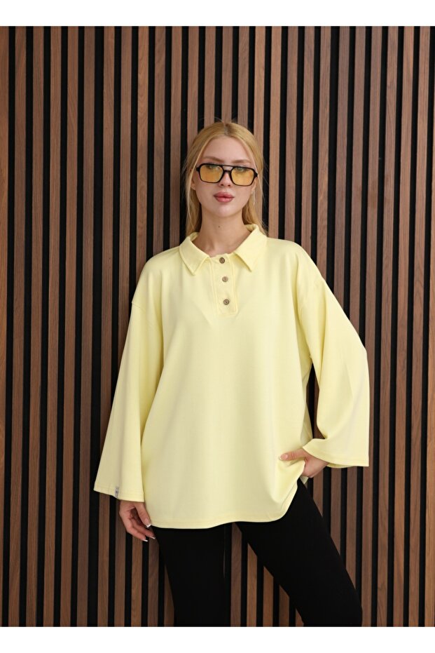 Comfortable Tunic with Button Detail - 1