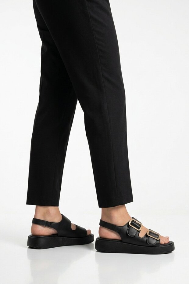 Black Women's Flat Sandals