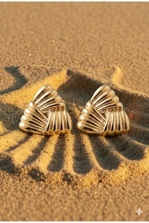 Triangle Knitted Pattern Gold Earrings