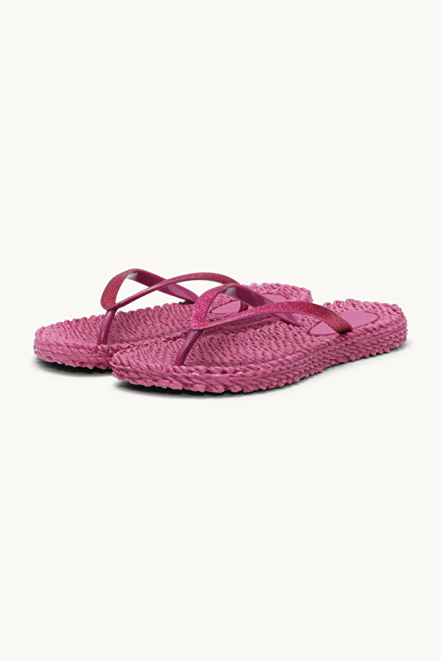 Cheerful01 Women's Glittery Flip-Flops