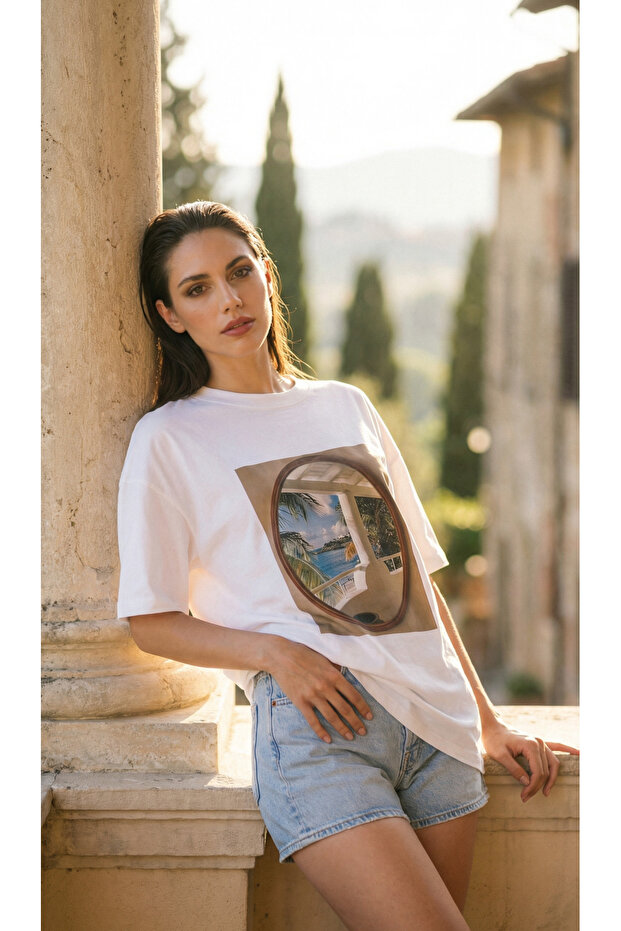 "White Oversize Women's T-Shirt with Sea Theme Print"