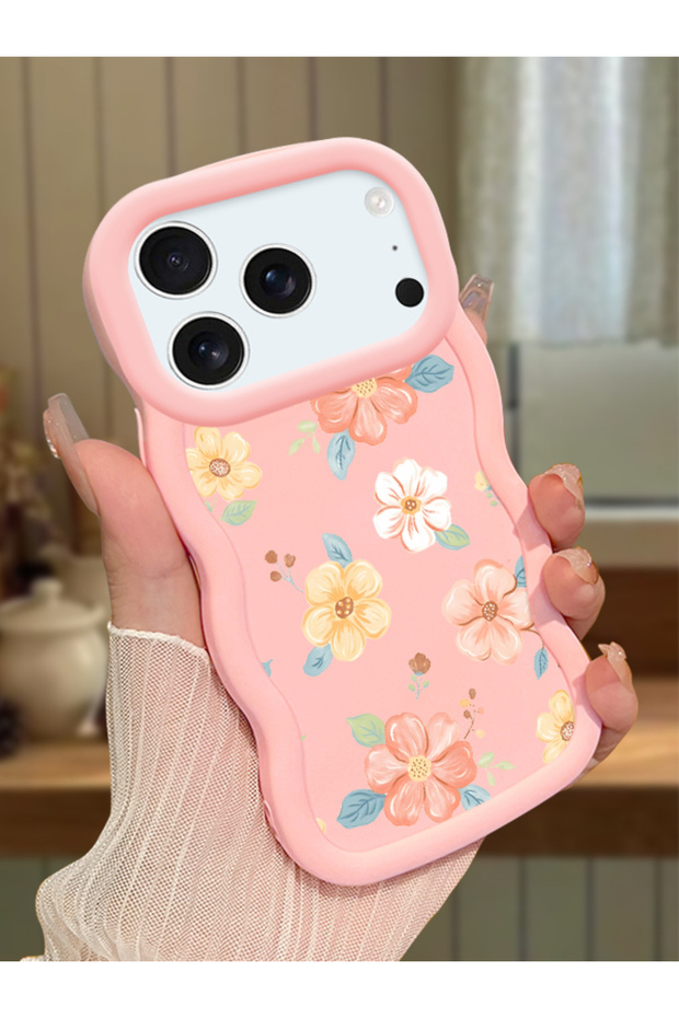 حافظة هاتف من السيليكون الوردي البسيط المقاوم للصدمات متوافقة مع هاتف iPhone 17 Pro بنمط زهرة