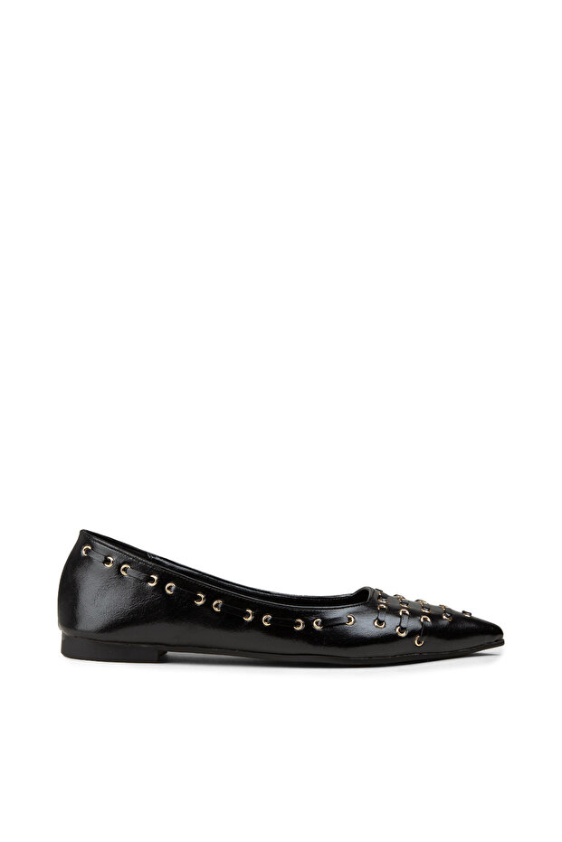 Women's Black Pointed Toe Ballerinas