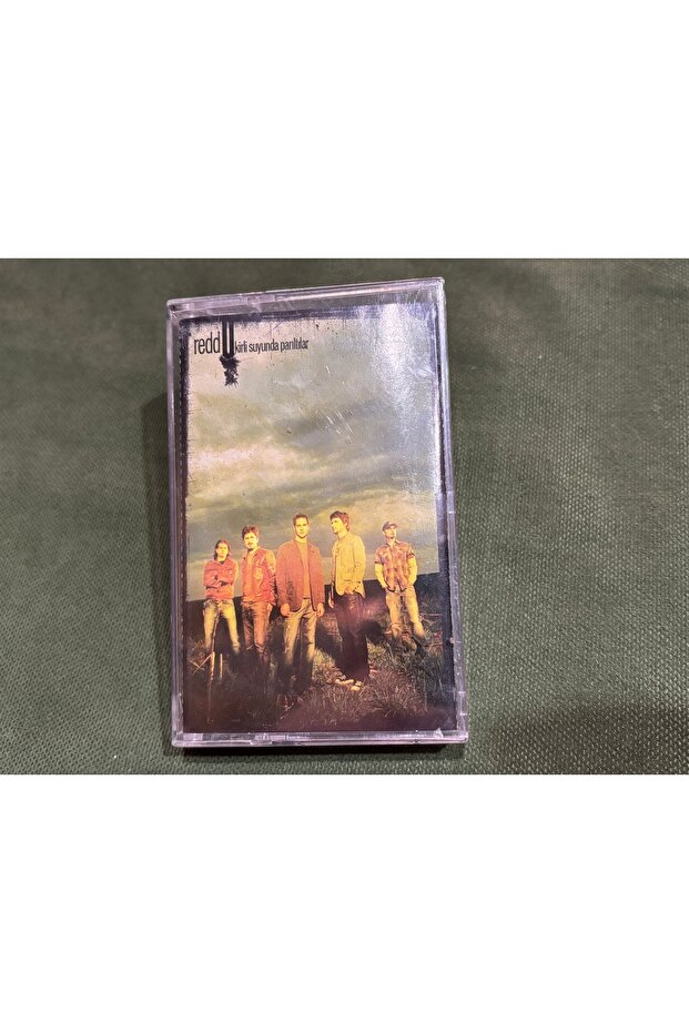 Cassette - Glitter in 2 Dirty Waters of Redd