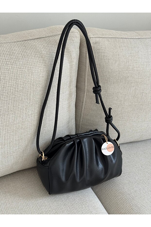 Drawstring Hand and Shoulder Bag with Pleated Design and Adjustable Strap, Stylish Women's Bag En26 Size13