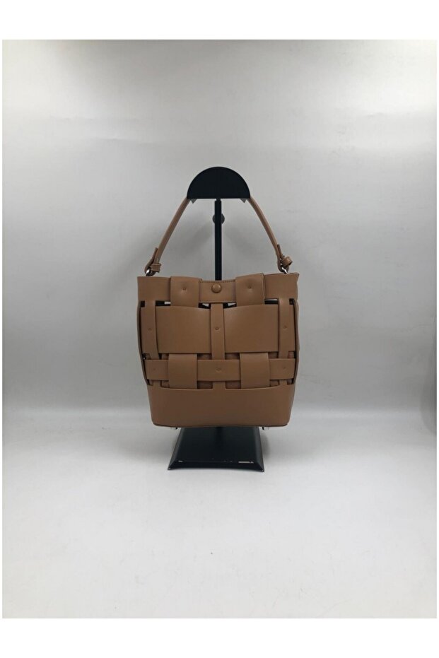 B37168 Shoulder Bag - 2