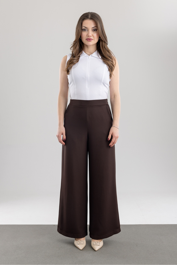 Women's Elastic Waist Oversize Cut Basic Fabric Trousers