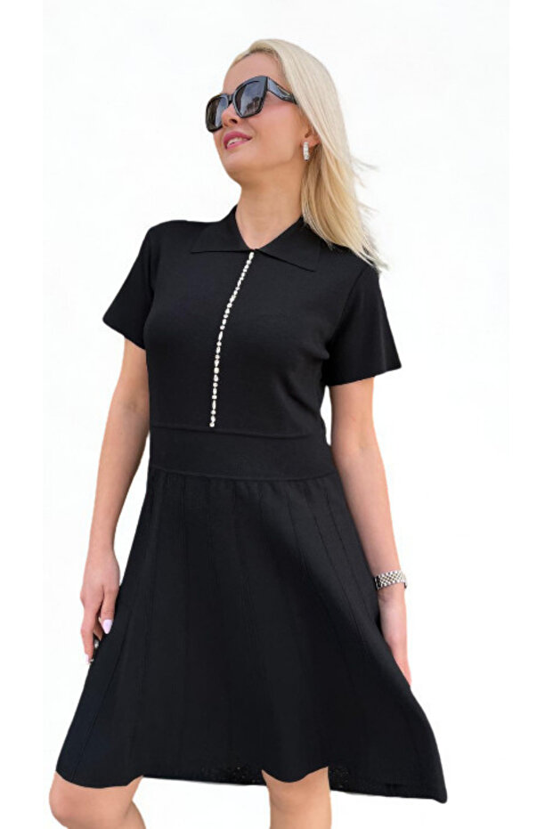 T. ROCHIE - 1