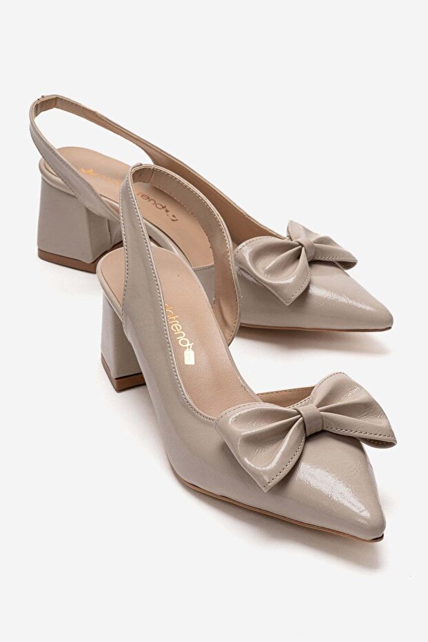 Women's Bow-Tie Side and Open-Back Heeled Sandals Beige Crinkled