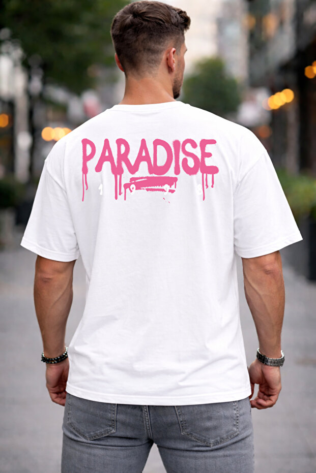 تي شيرت أبيض كبير الحجم من Paradise