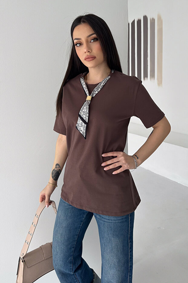 Women's Scarf Detailed T-Shirt – Short Sleeve Stylish Basic
