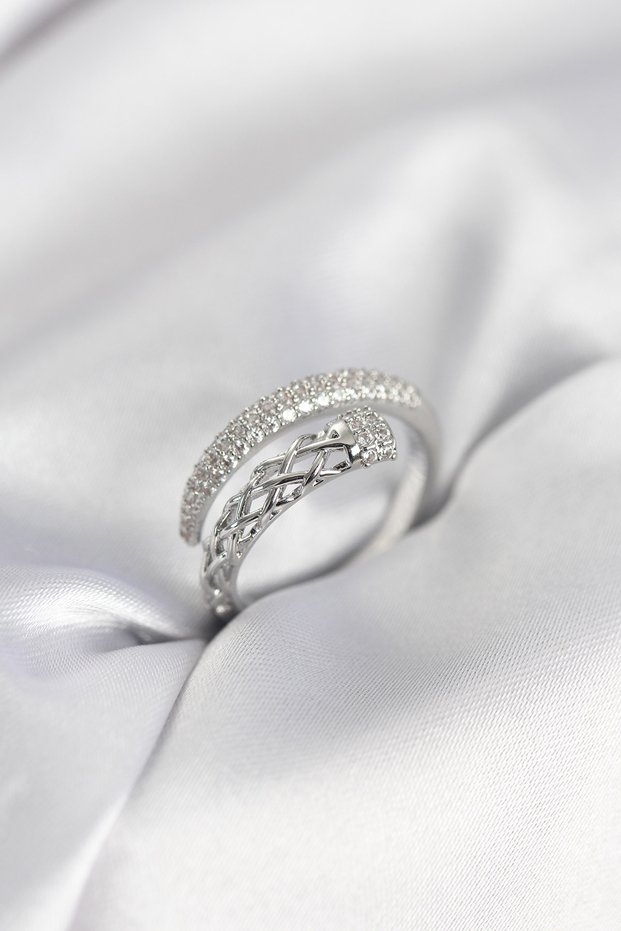 Silver Color Zircon Stone Spiral Women's Ring
