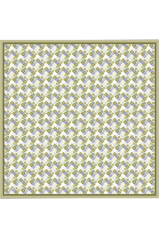وشاح من الساتان الحريري باللون الأخضر مقاس 90 × 90