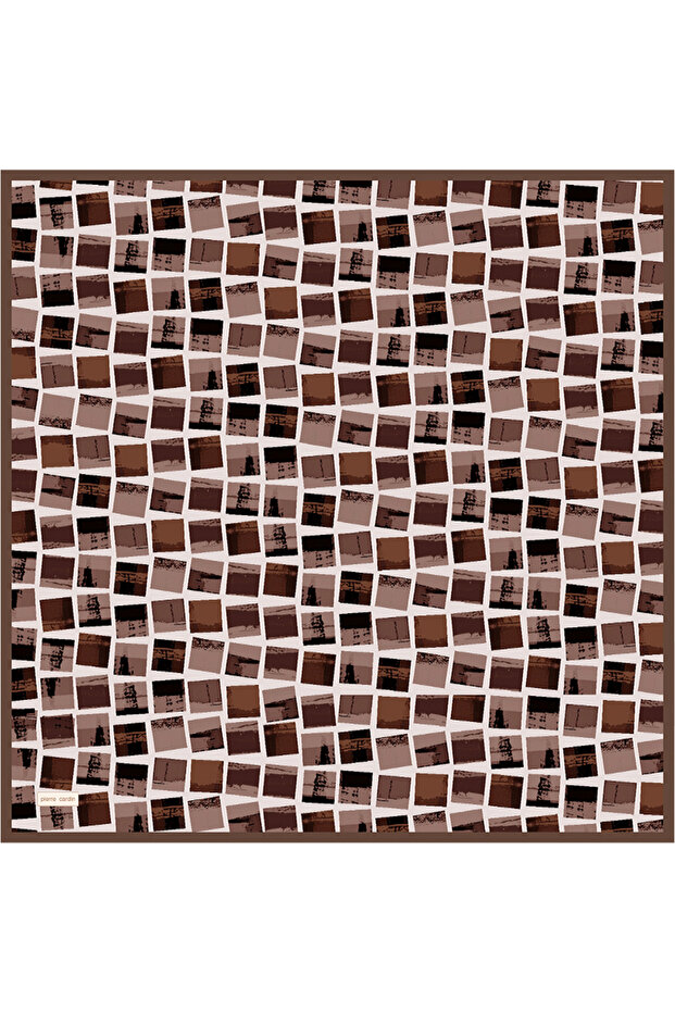 وشاح حريري بني مقاس 90×90