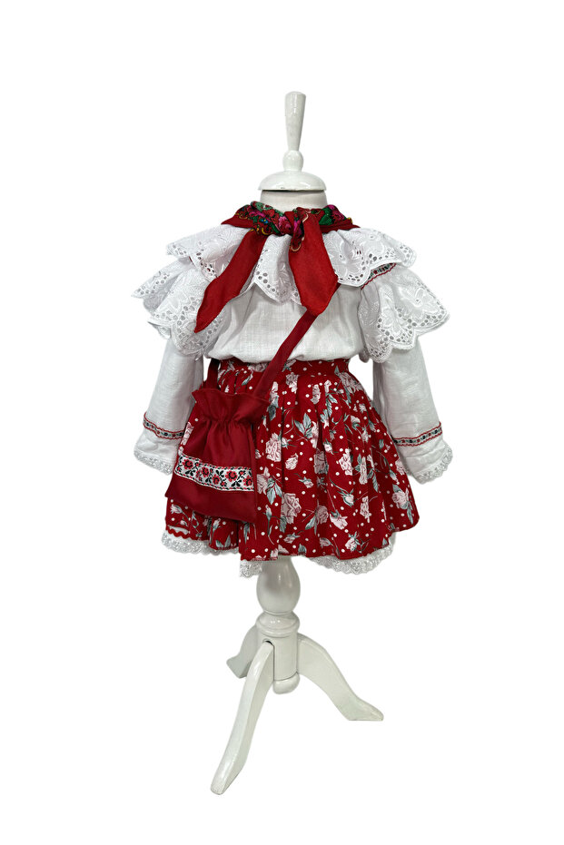 Costum tradițional - 1
