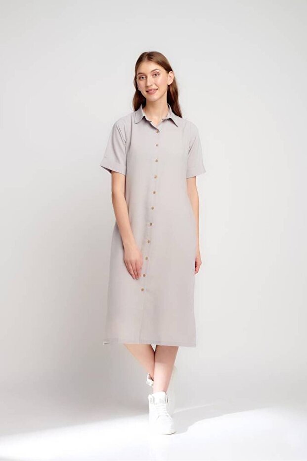 Day Dream Button up shit dress - L