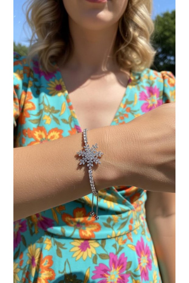 Steel Bracelet, Anti-Tarnish, Anti-Allergic, with Elevator Figure (2 Years Importer Guarantee)