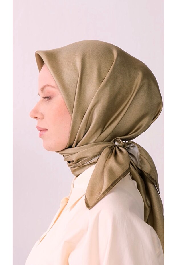 وشاح حريري كاكي بنمط كلاسيكي 100% من التويل 4305-80