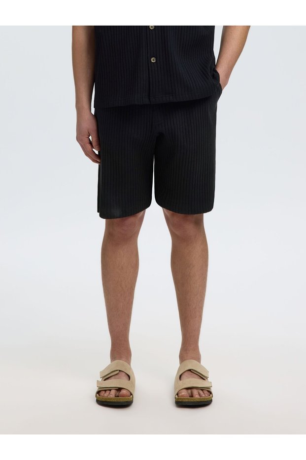 Gerippte Shorts mit lockerer Passform