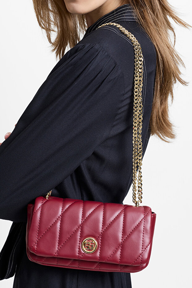 Women's Burgundy Aura Shoulder Bag
