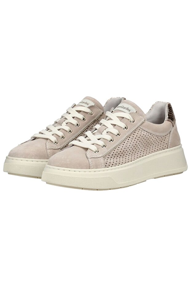 Sneaker - 3