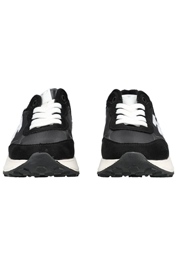 Sneaker - 4