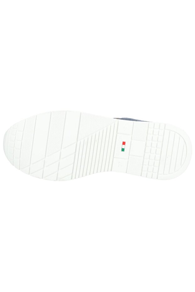 Sneaker - 7