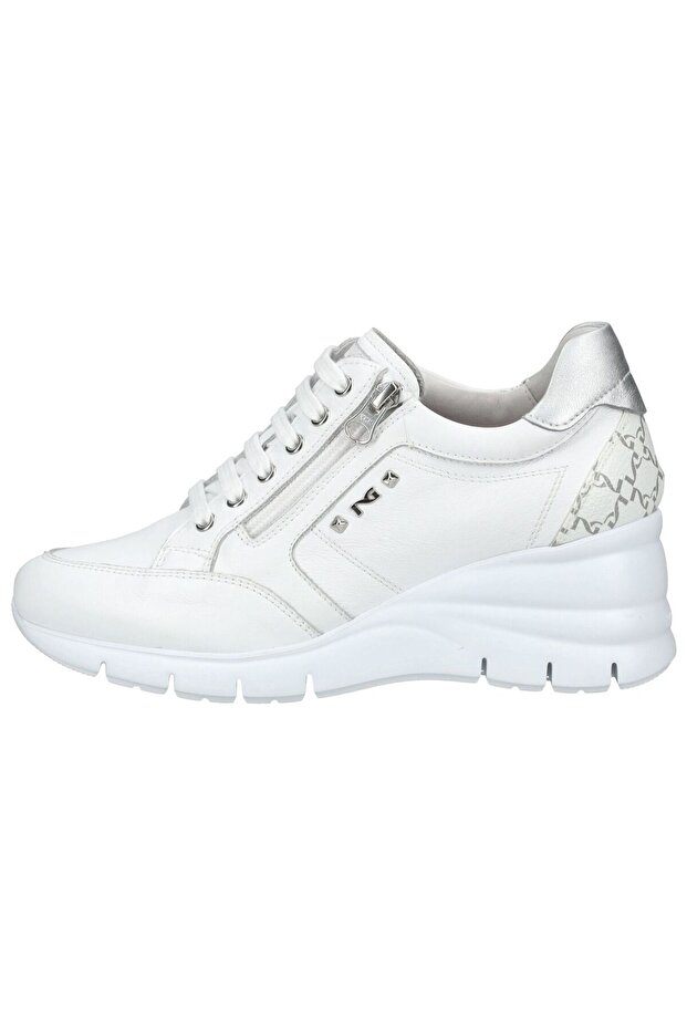 Sneaker - 2