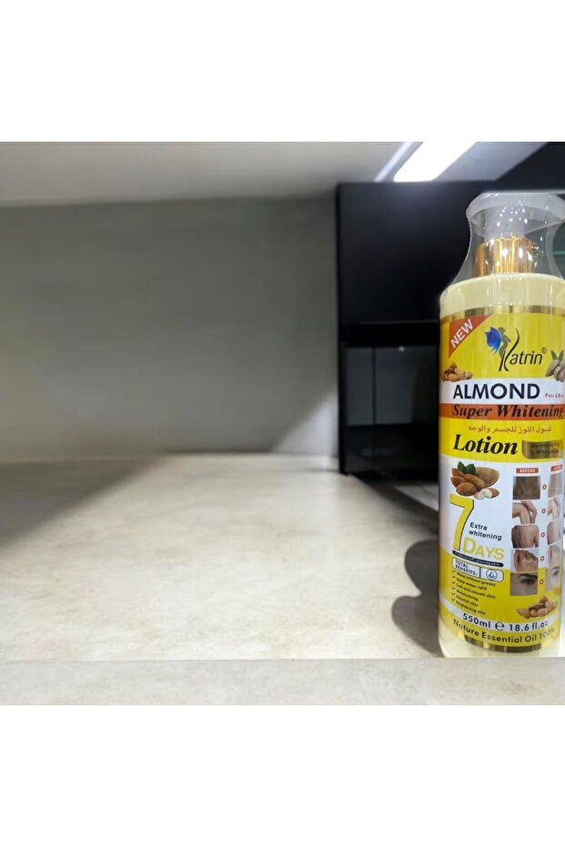 Almond Super Whitening Body Lotion, 7 Days Formula, 550ml