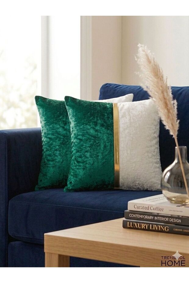 Velvet Gold Striped 2-Piece Decorative Throw Pillow Cover 45X45 – Stylish and Modern Design Pillowcase