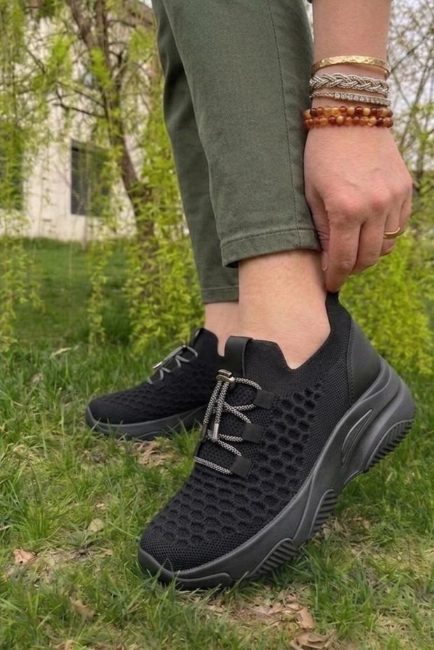 Women's Black Hidden Heel Sports Shoes Nk4162