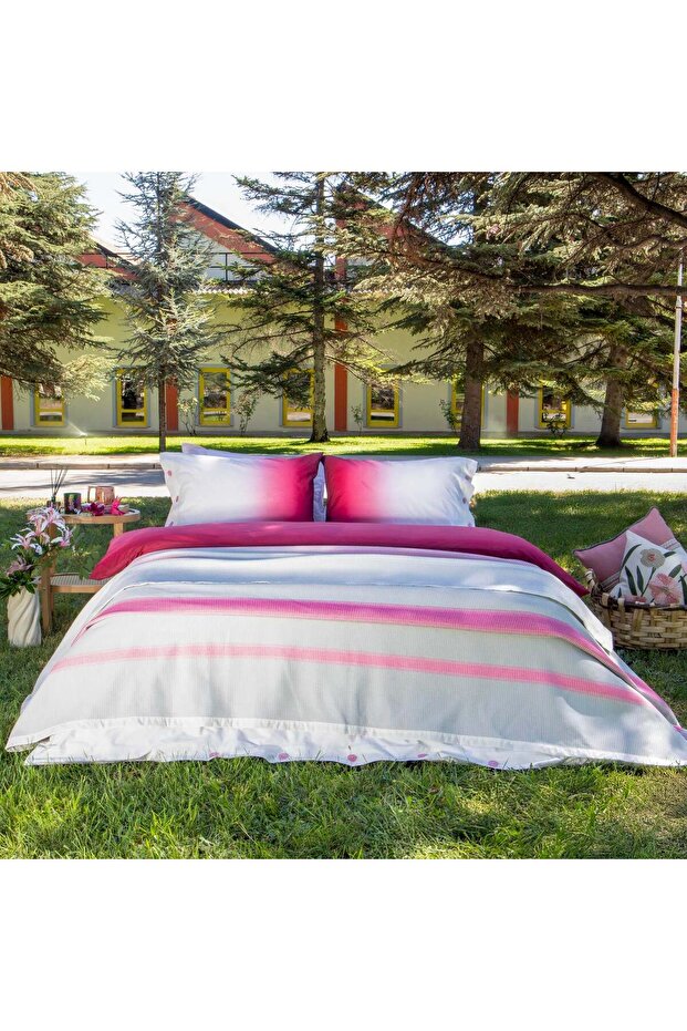 Eva Blake Pink Single 100% Cotton Duvet Cover Set and Piqué Set