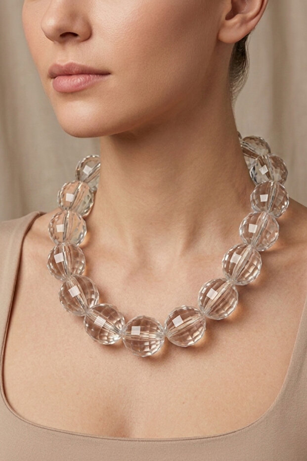 World Great Ball Style Necklace