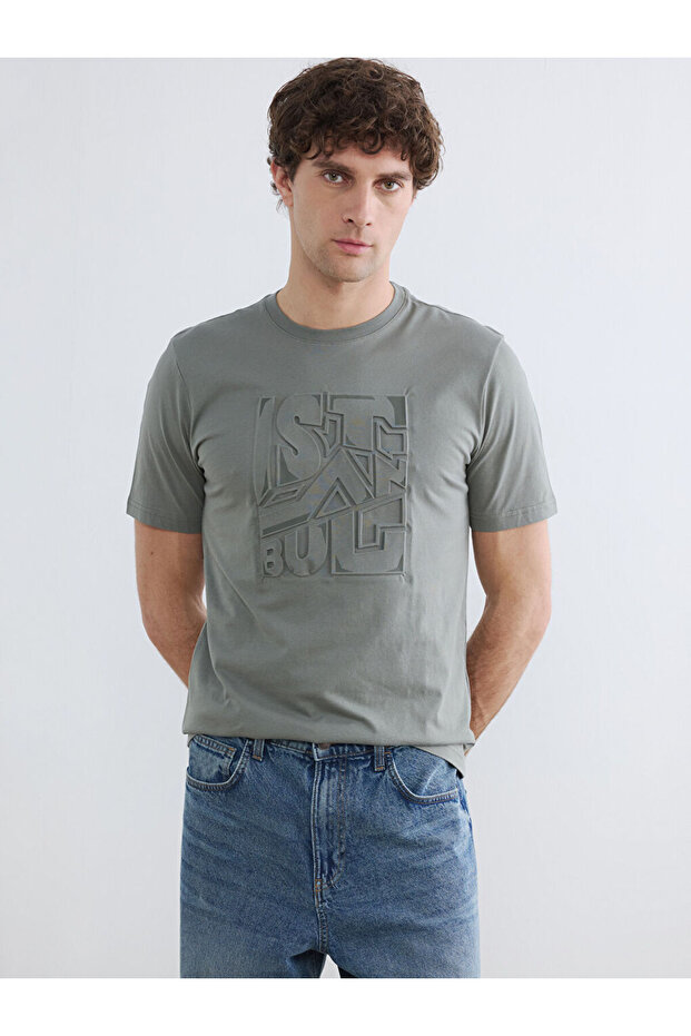 Esvab • Modern & Distinctive Zero Roba Collar Printed Combed Cotton Men's T-Shirt