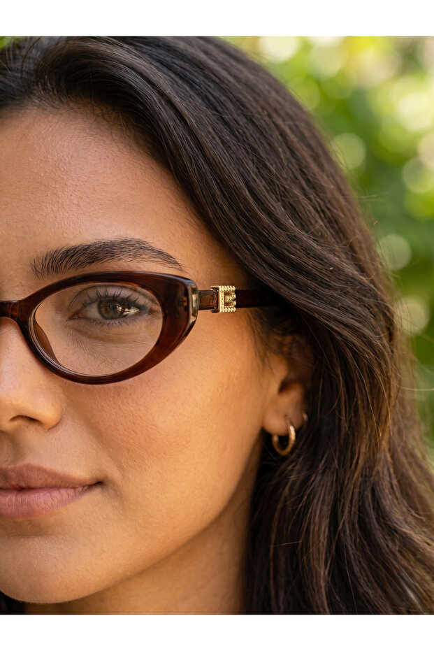 Cateye Gg Grade Glasses Can Be Fitted with This Frame, Lightweight, Aesthetic, Stylish, Light-Protecting Glasses