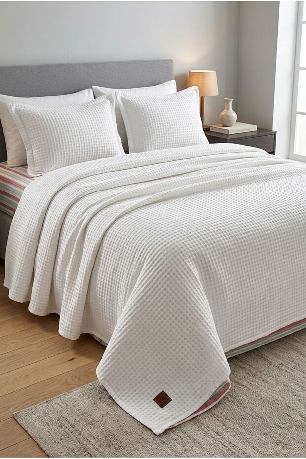 White Luxury Knitted Pique Single Bedspread & New Generation Stylish and Lightweight Design Knitted Bedspread - 165 X 215cm.