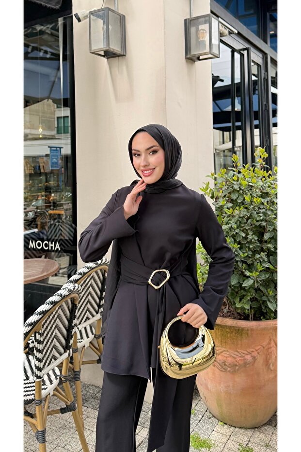 Women's Belt Detailed Gold Buckle Modern Cut Stylish Hijab Double Set
