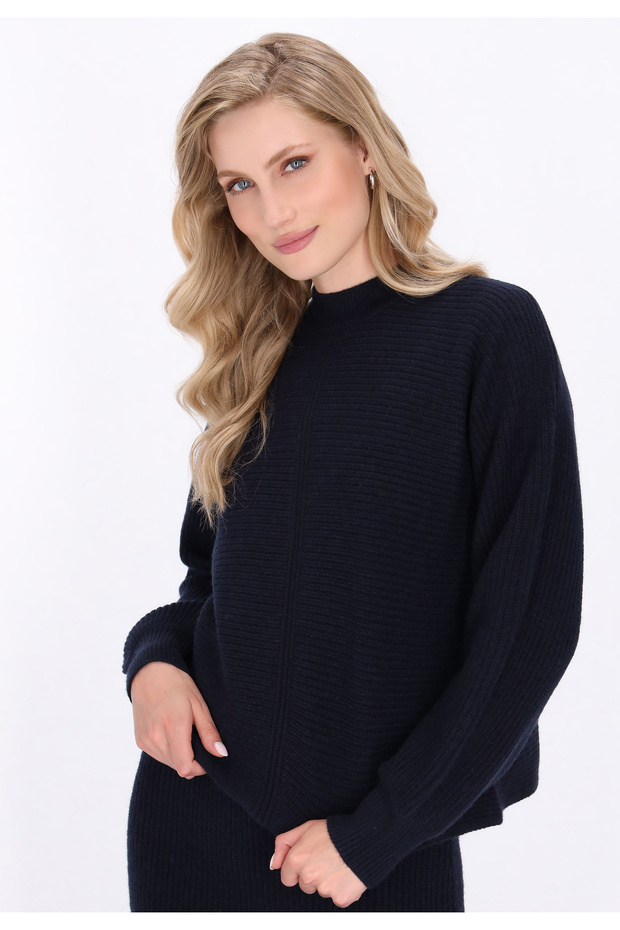 Sweater - 3