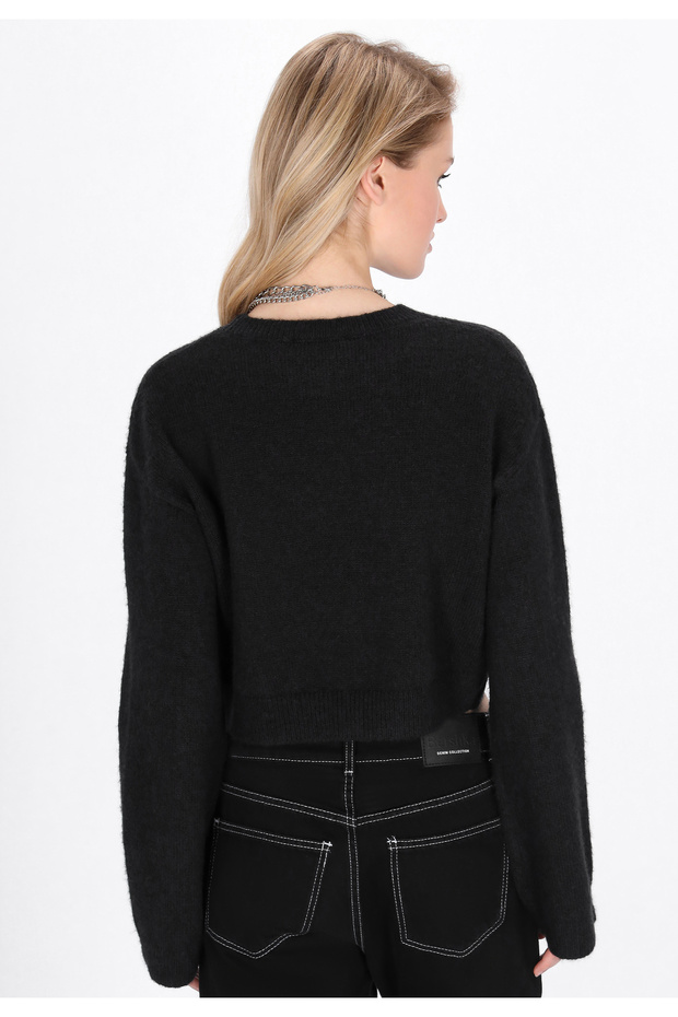 Sweater - 4