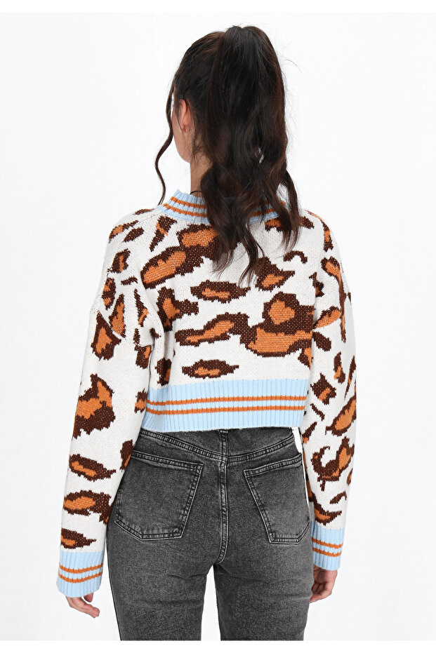 Sweater - 4