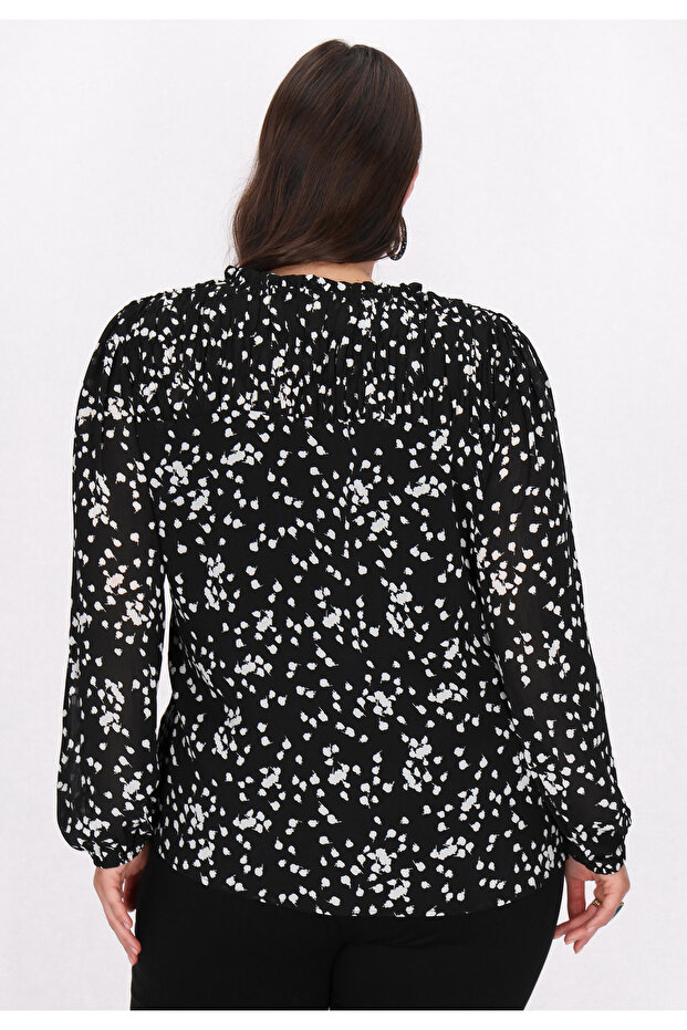 Plus Size Blouse - 4