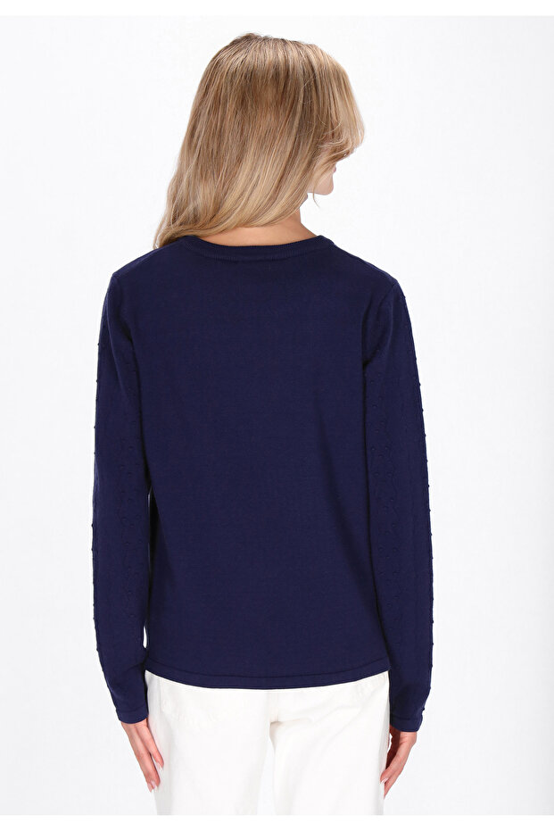Sweater - 4